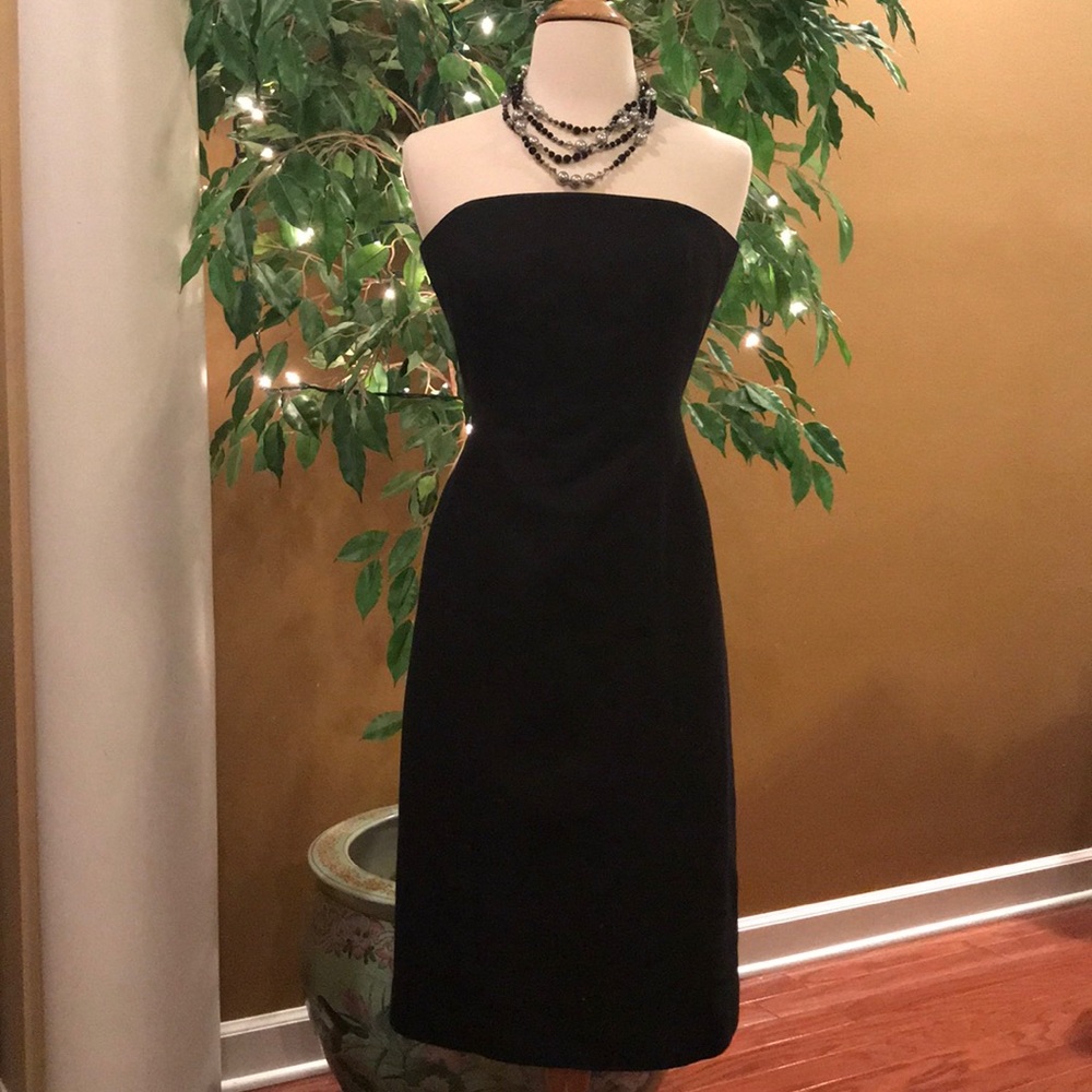 ANN TAYLOR BLACK STRAPLESS DRESS PETITE SIZE 4 - Picture 1 of 8